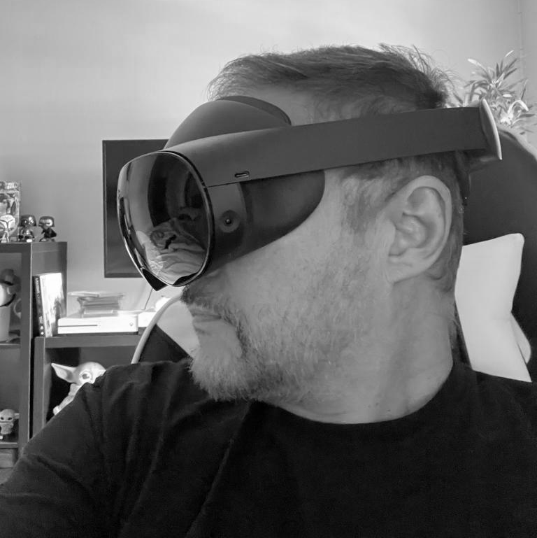 Rick wearing an Oculus Quest Pro